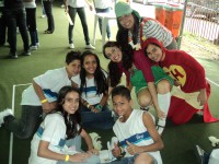 /album/galeria-de-fotos/foto-com-os-personagens-jpg/